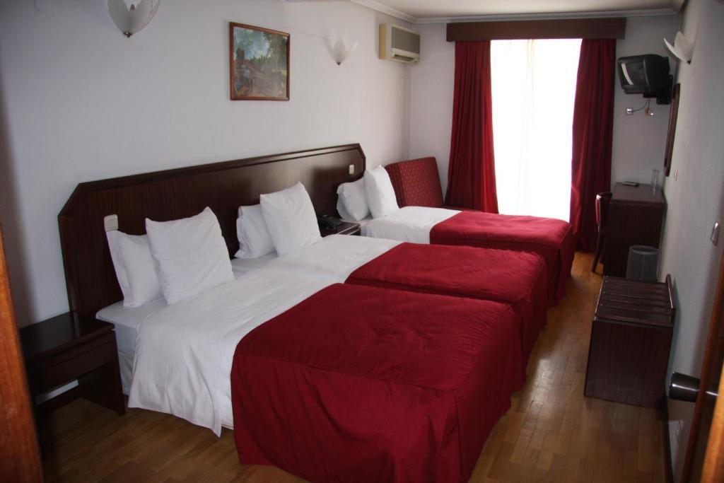 Hotel Turismo Miranda Miranda do Douro Zimmer foto
